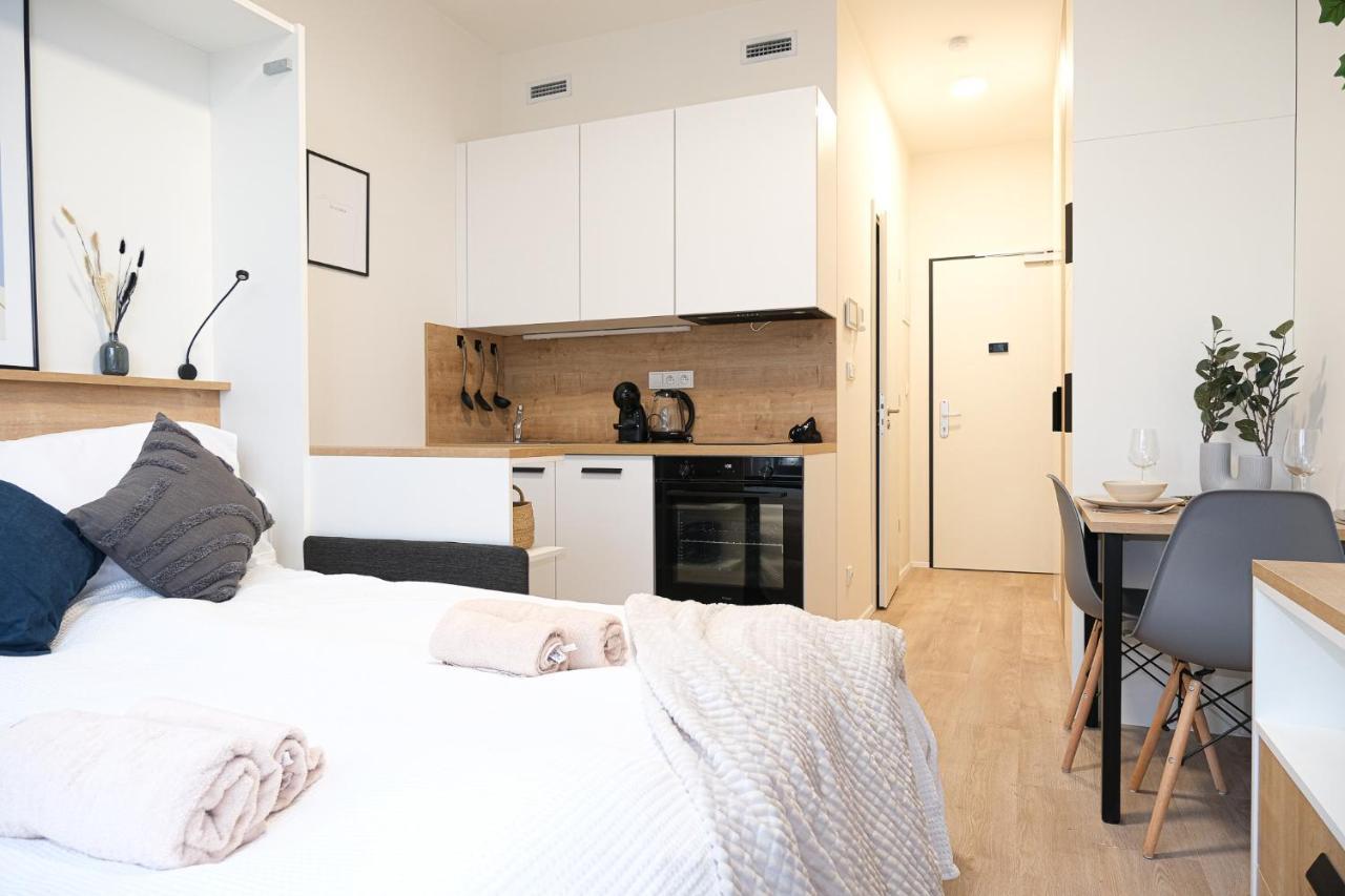 Mymozart Apartments Prague By Rentero Property Eksteriør bilde