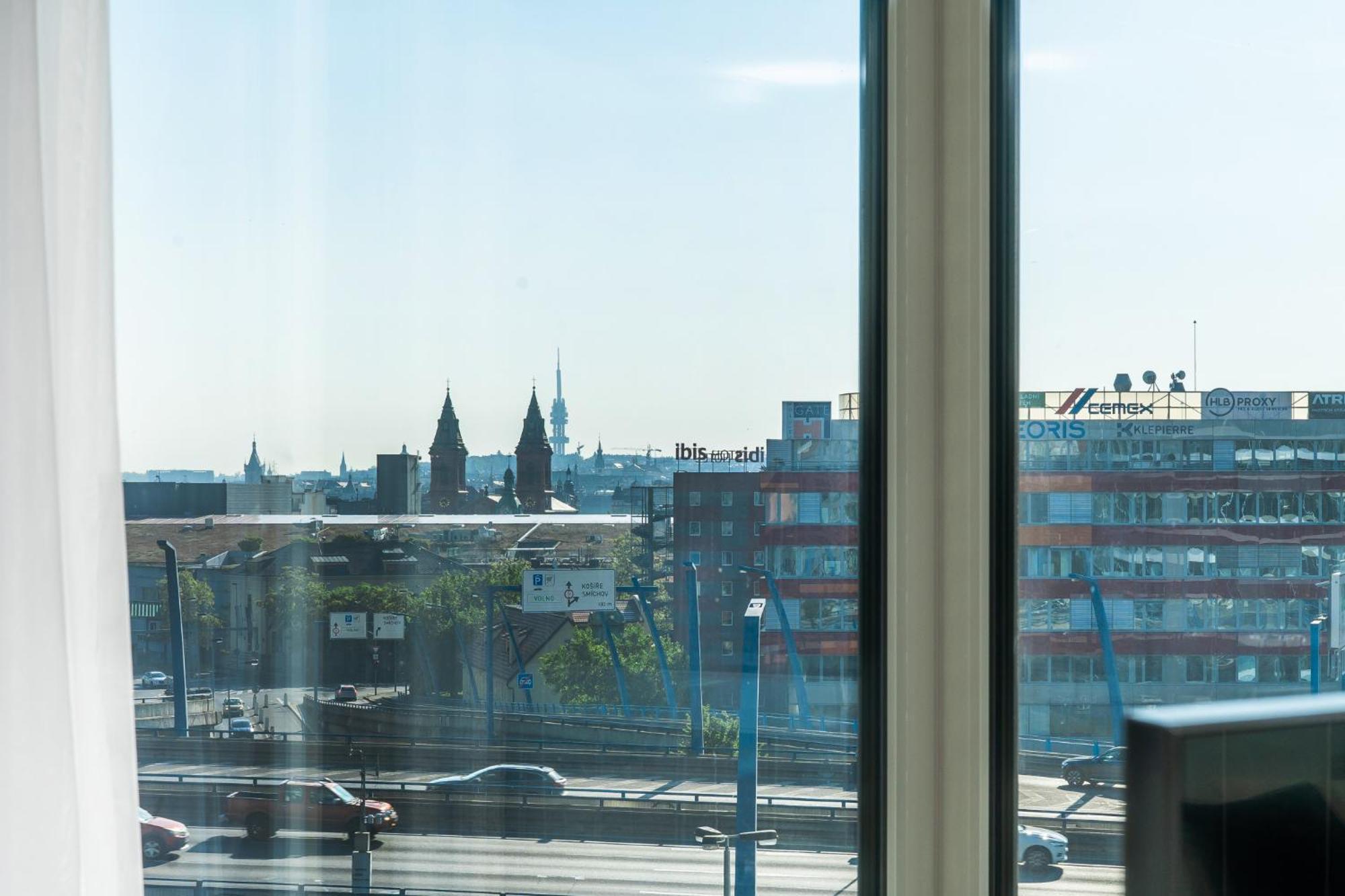 Mymozart Apartments Prague By Rentero Property Eksteriør bilde